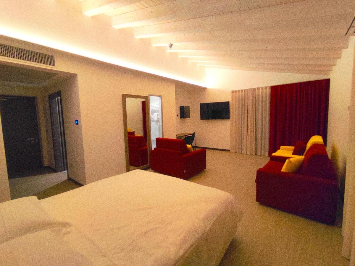 Hotel Luna Vigonovo  Buitenkant foto